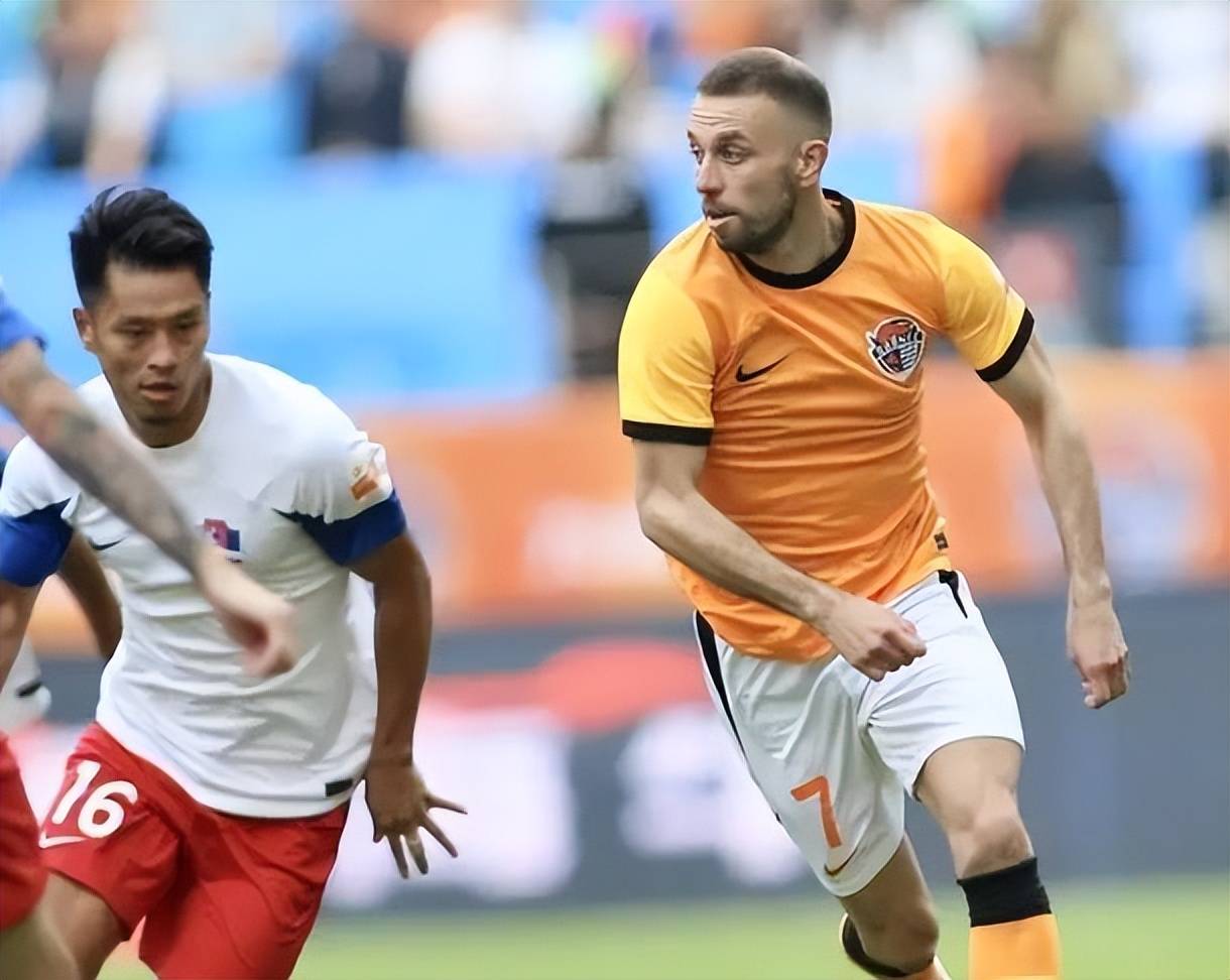 星空体育-赛后中超传出新动向，华盛顿奇才再遭质疑，管理层表态：更衣室稳定，临场指挥获称赞的简单介绍